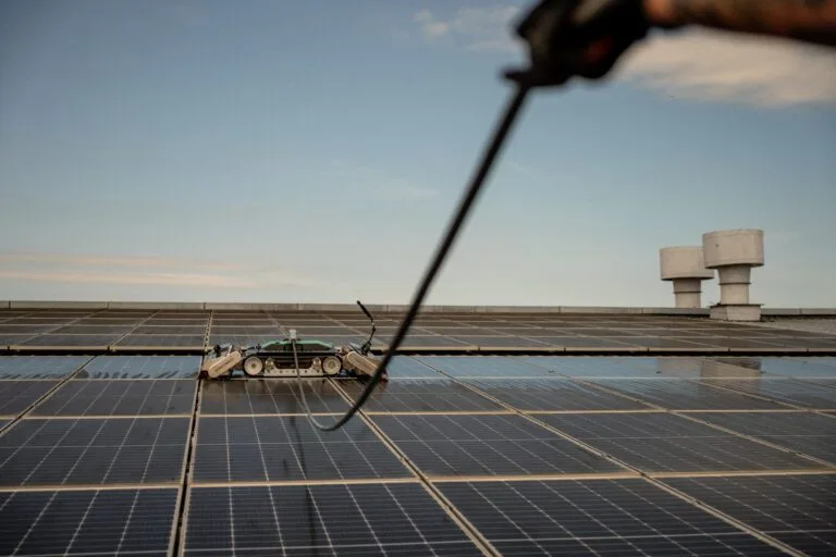 WZPOW Kwidzyn Sp. z o.o. – czyszczenie instalacji fotowoltaicznej 1 MW